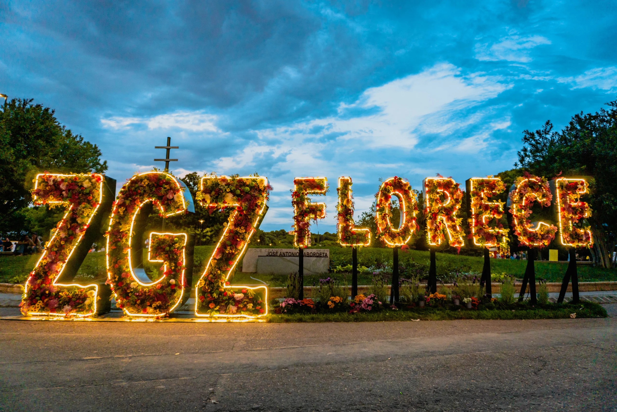 【超レア】san 「flor y fiesta,zaragoza」 250525_LETRASLUZ_fotoCELIAMONT
